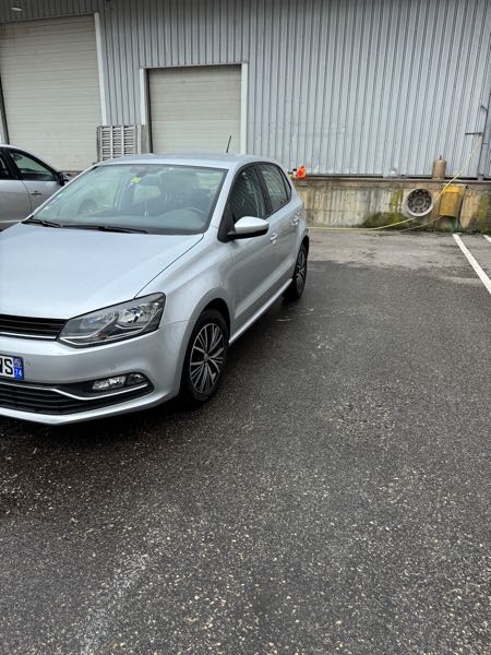 Volkswagen Polo V (2) 1.2 TSI 90 BLUEMOTION TECHNOLOGY ALLSTAR 5P