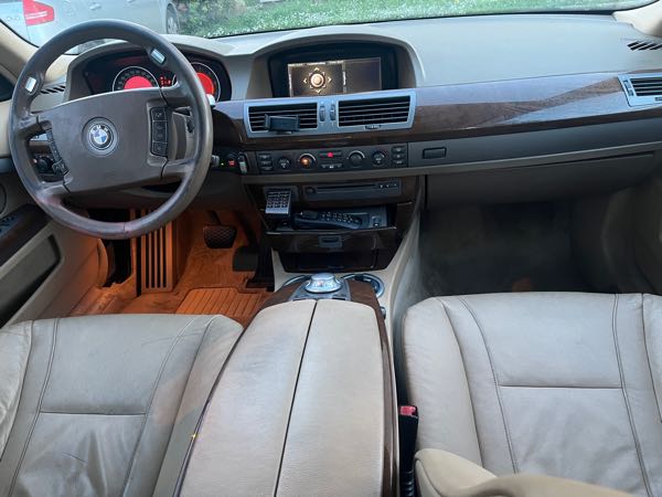 Bmw Serie 7 (E65) 735IA