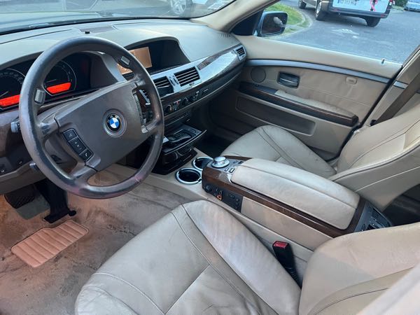 Bmw Serie 7 (E65) 735IA
