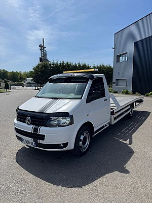 Volkswagen T5 Volkswagen transporter T5 DÉPANNEUSE