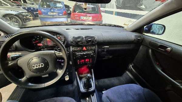 Audi A3 A3 1.8TURBO 180 QUATTRO