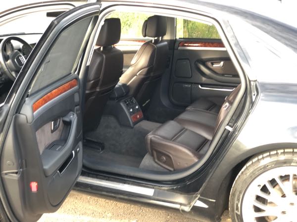 Audi A8 III (2) 4.2 V8 TDI 385 LIMOUSINE AVUS QUATTRO SPORT