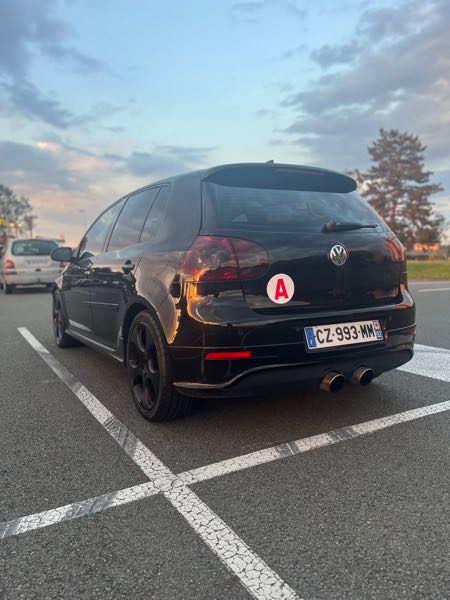 Volkswagen Golf V 2.0 TFSI 200 GTI DSG 5P