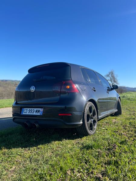 Volkswagen Golf V 2.0 TFSI 200 GTI DSG 5P