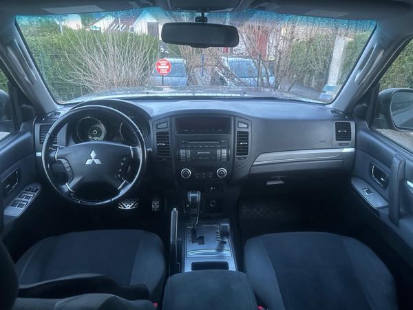 Mitsubishi Pajero III (2) 3.2 DI-D INSTYLE BVA 5P
