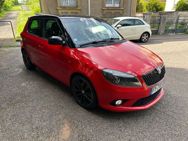 Skoda Fabia II 1.4 TSI 180 RS DSG7