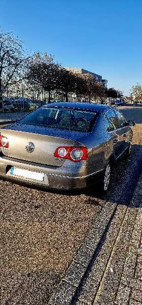 Volkswagen Passat VI 2.0 TDI 140 CONFORTLINE