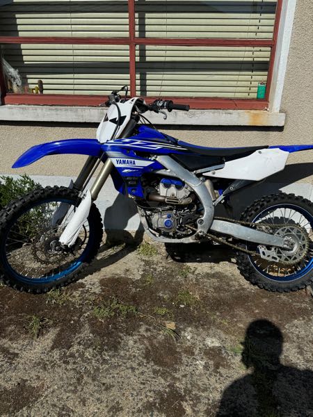YAMAHA YZ F