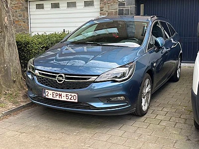 Opel Astra V SPORTS TOURER 1.6 DIESEL 136 INNOVATION
