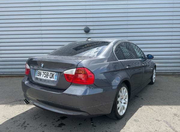 Bmw Serie 3 (E90) 330I LUXE