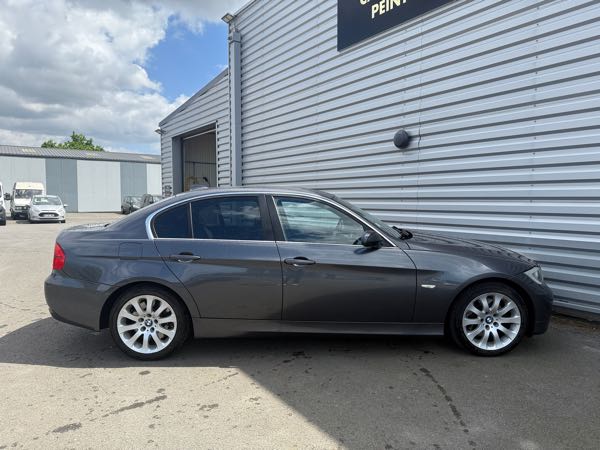 Bmw Serie 3 (E90) 330I LUXE