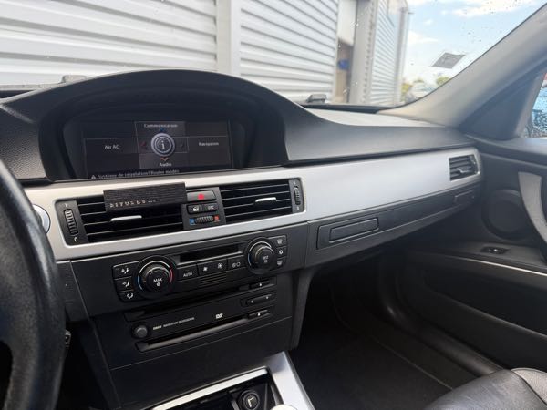 Bmw Serie 3 (E90) 330I LUXE