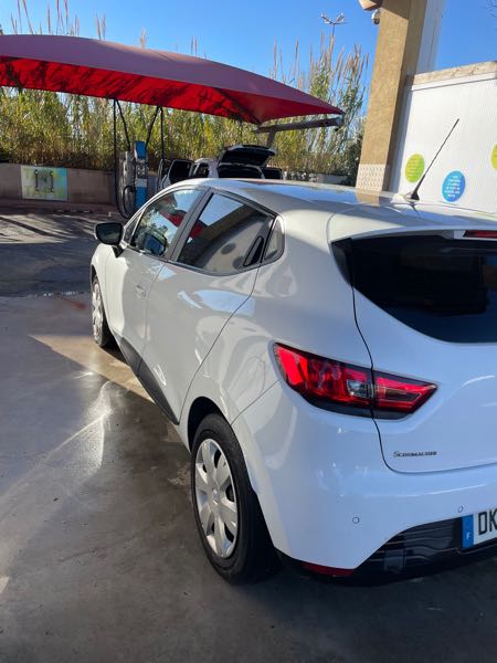 Renault Clio III (2) 1.5 DCI 70 AUTHENTIQUE 5P ECO2