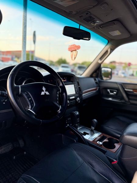 Mitsubishi Pajero 3.8 V6 250ch