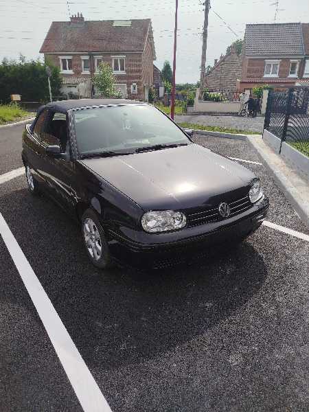 Volkswagen Golf III CABRIOLET 1.9 TDI 90