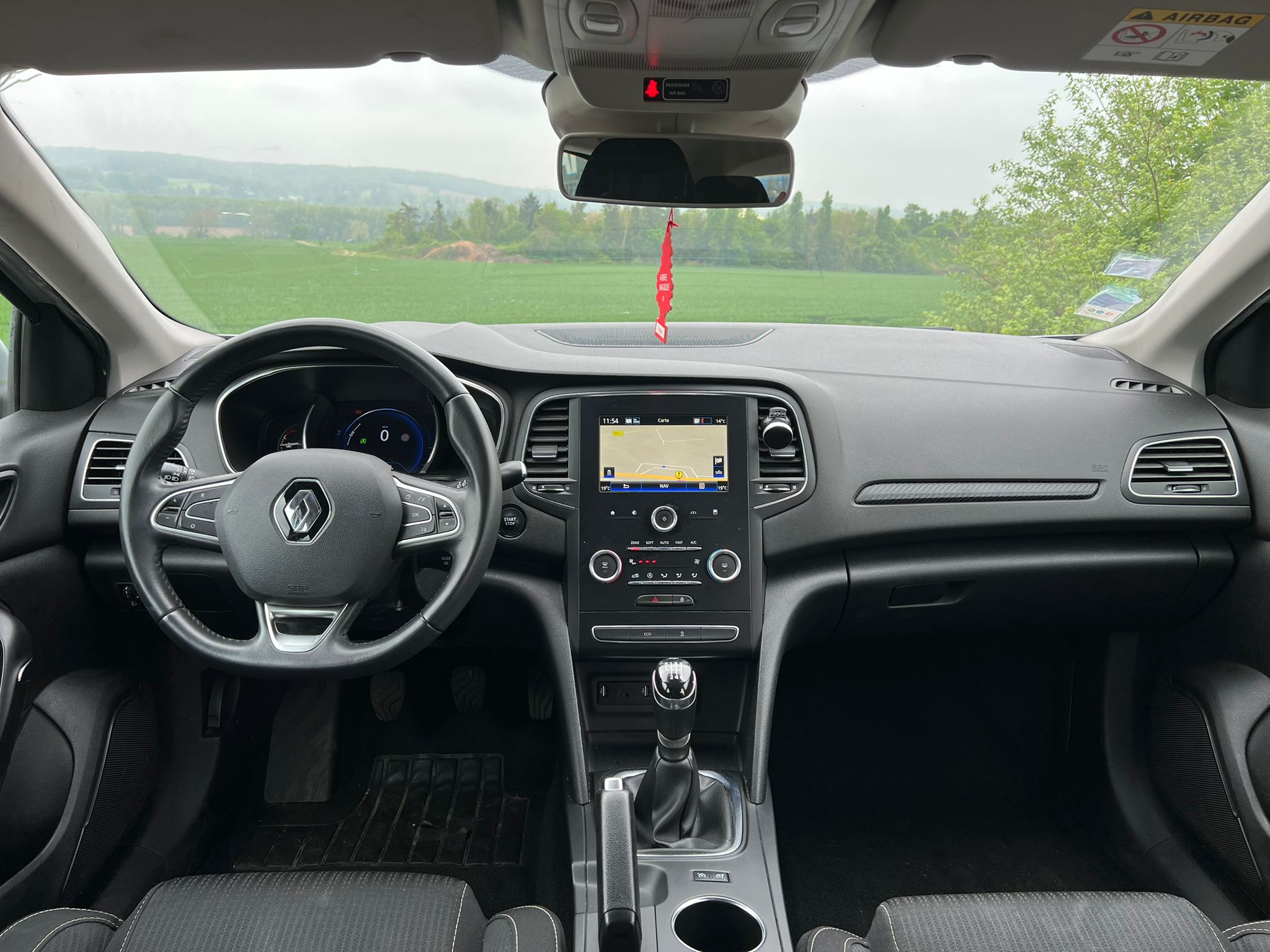 Renault Megane IV (2) 1.5 BLUE DCI 115 BUSINESS 21N