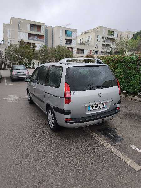 Peugeot 807 2.0 HDI 136 16V FAP NAVTEQ