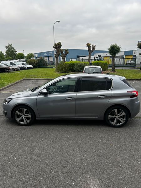 Peugeot 308 II 1.6 BLUEHDI 120 S&amp;S FELINE EAT6