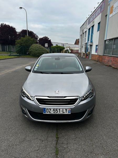 Peugeot 308 II 1.6 BLUEHDI 120 S&amp;S FELINE EAT6