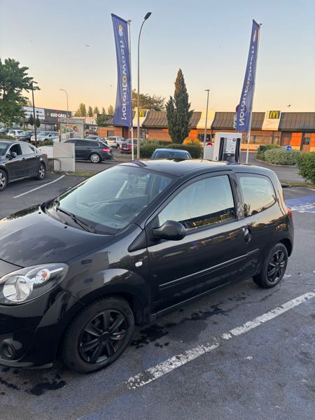 Renault Twingo II (2) 1.5 DCI 85 DYNAMIQUE EURO5 ECO2