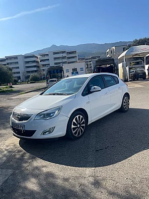 Opel Astra III 1.7 CDTI 110 ECOFLEX ENJOY 5P