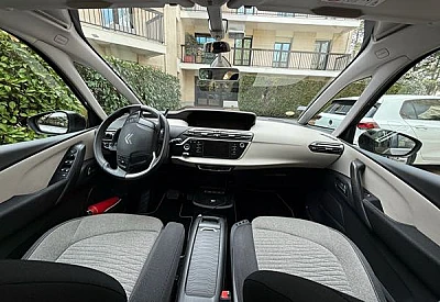 Citroen Spacetourer Citroën C4 Spacetourer BlueHDI 130 EAT8