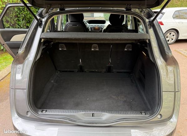 Citroen Spacetourer Citroën C4 Spacetourer BlueHDI 130 EAT8