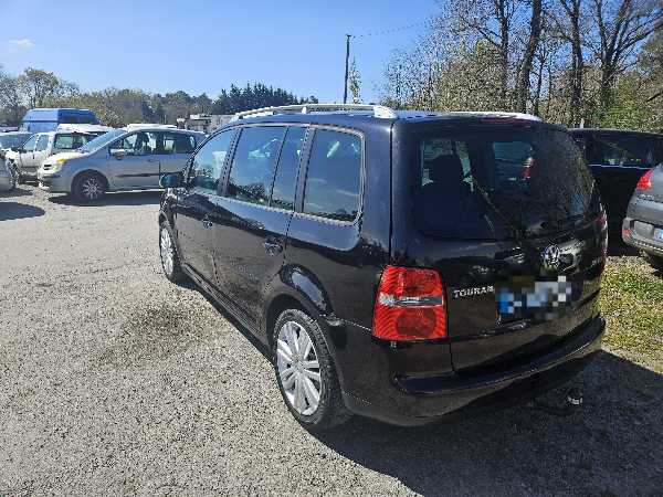 Volkswagen Touran (2) 2.0 TDI 140 SPORTLINE