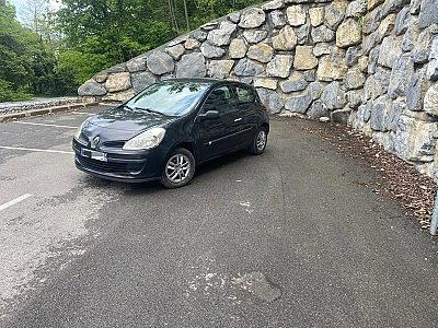 Renault Clio III (2) 1.5 DCI 70 AUTHENTIQUE 3P ECO2