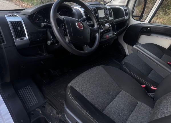 Fiat Ducato III (2) 3.3 L H2 2.3 MULTIJET 130 PACK PROFESSIONAL