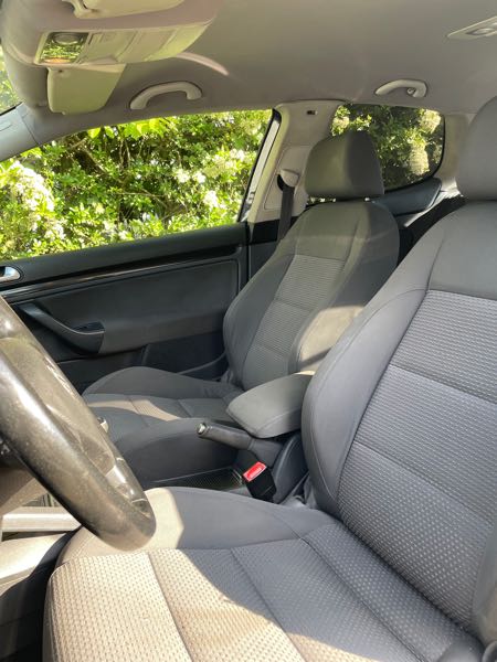 Volkswagen Golf VII 1.6 TDI 105 BLUEMOTION TECHNOLOGY CARAT 3P