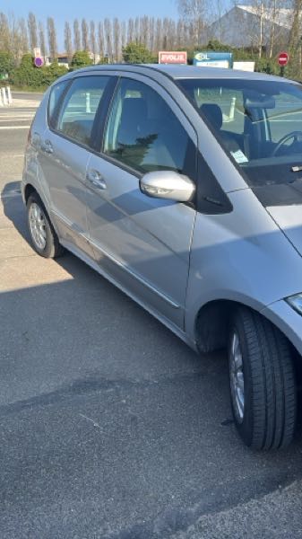 Mercedes-Benz Classe A Mercedes classe a 150 critère 2