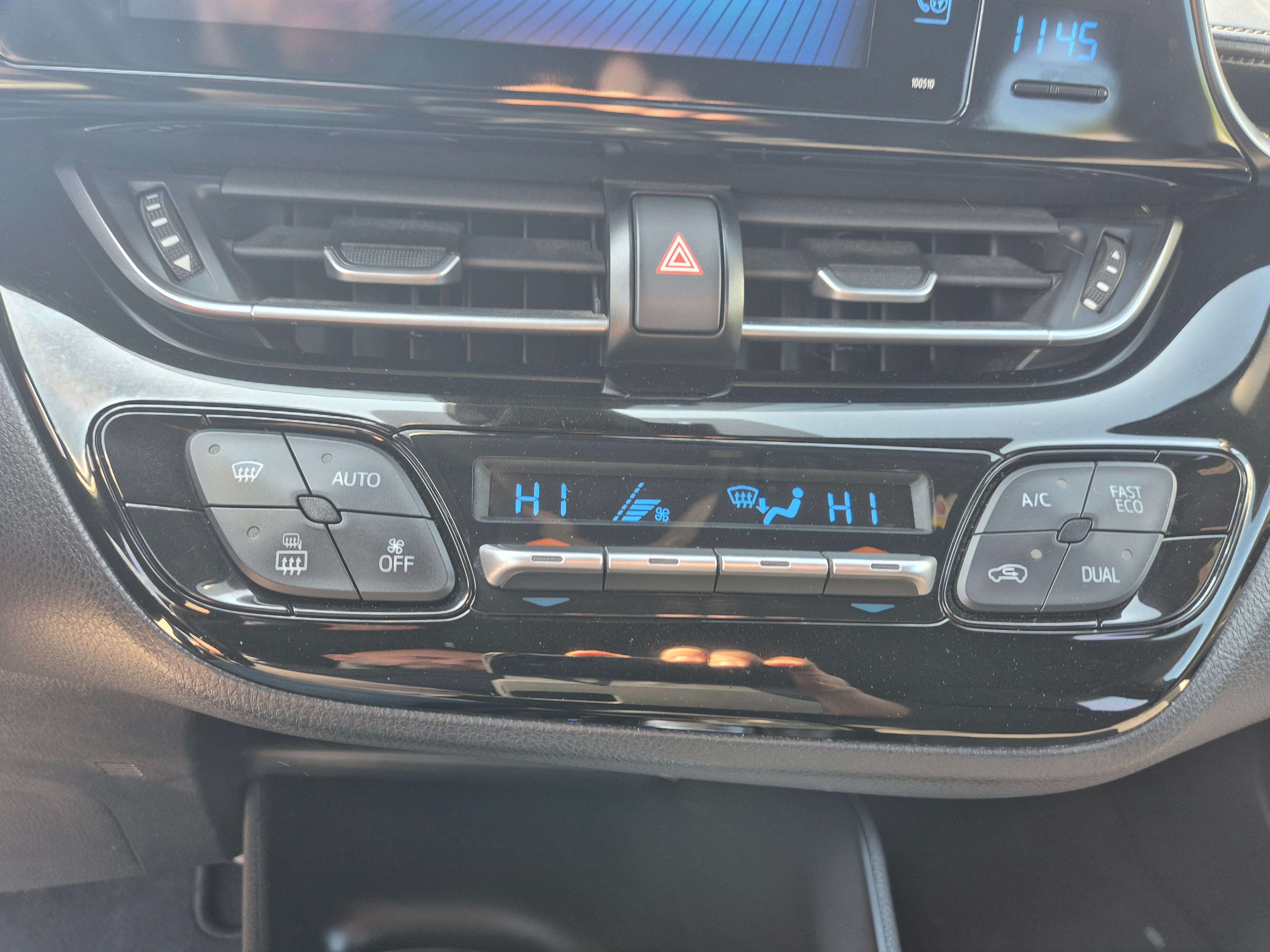Toyota C-HR 1.8i VVT-i Hybrid // CARNET//CAMERA/GPS/GARANTIE