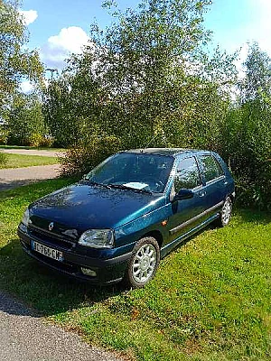 Renault Clio (2) 1.8 BACCARA BVA 5P