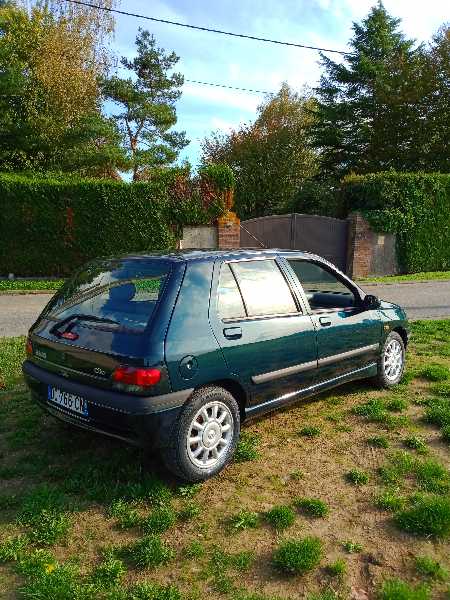 Renault Clio (2) 1.8 BACCARA BVA 5P