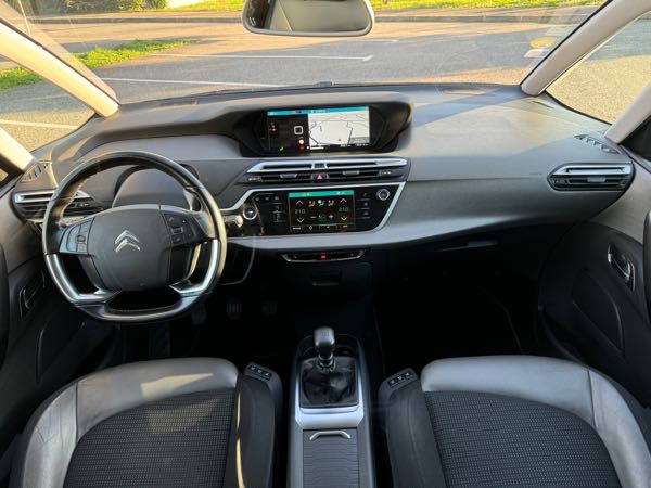 Citroen Spacetourer TAILLE M 1.6 BLUEHDI 120 S&amp;S SHINE BV6