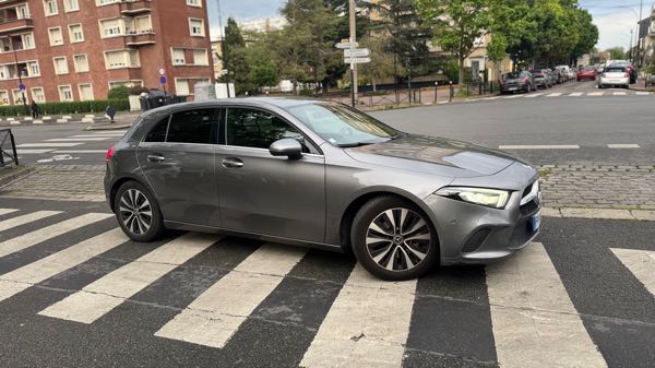 Mercedes-Benz Classe A IV BERLINE 200 D BUSINESS LINE 8G-DCT