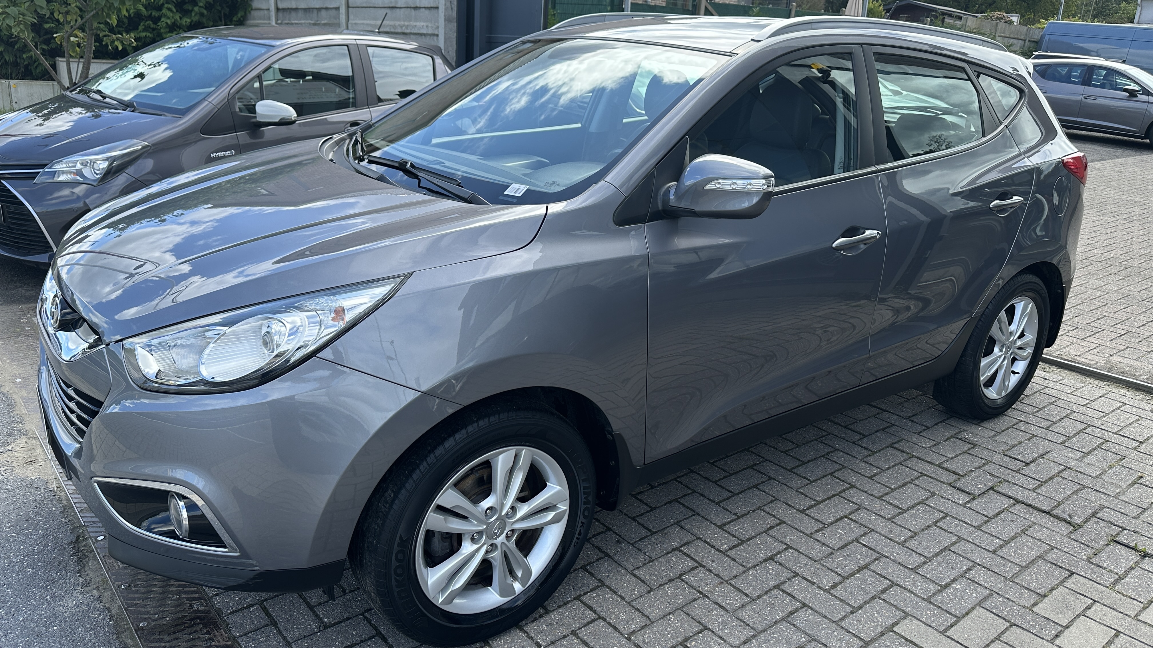 Hyundai Tucson IX35 1.6i 2WD Executive, Airco, Garantie 12 Mois.