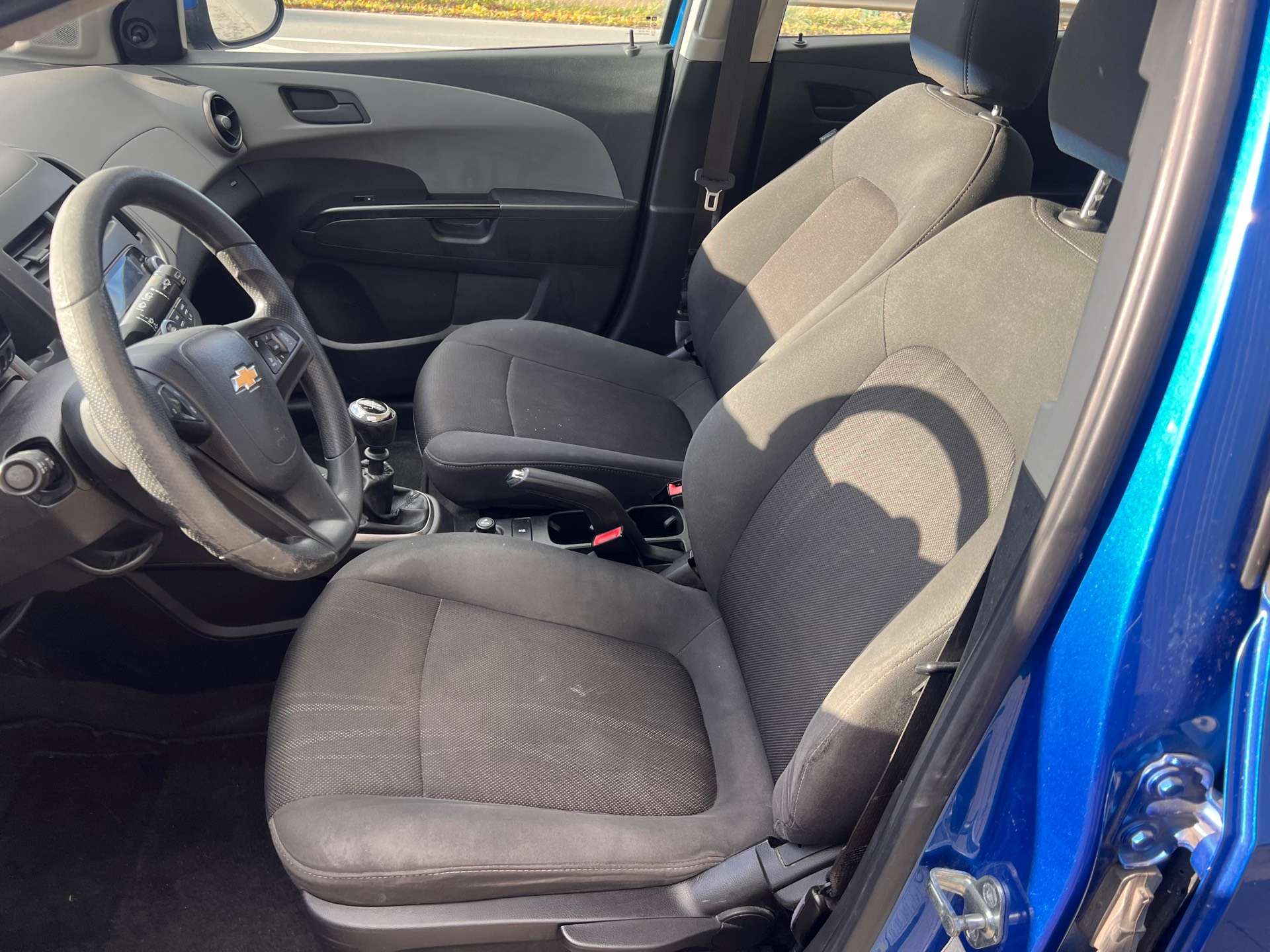 Chevrolet Aveo 1.2i sport 1 an garantie