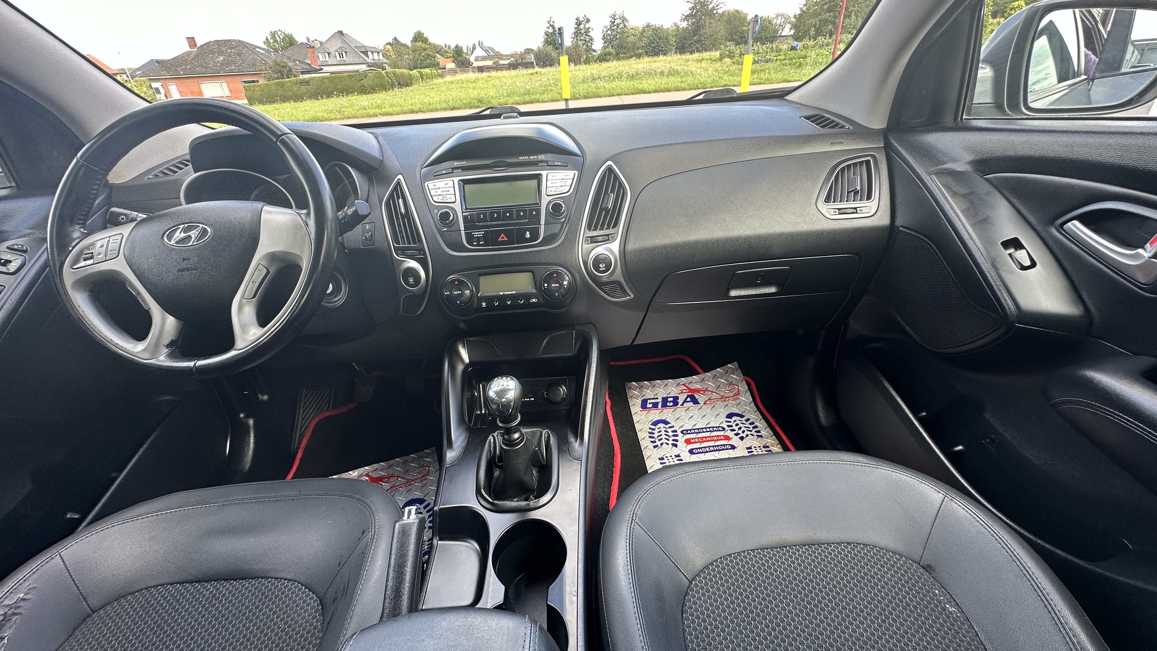 Hyundai Tucson IX35 1.6i 2WD Executive, Airco, Garantie 12 Mois.