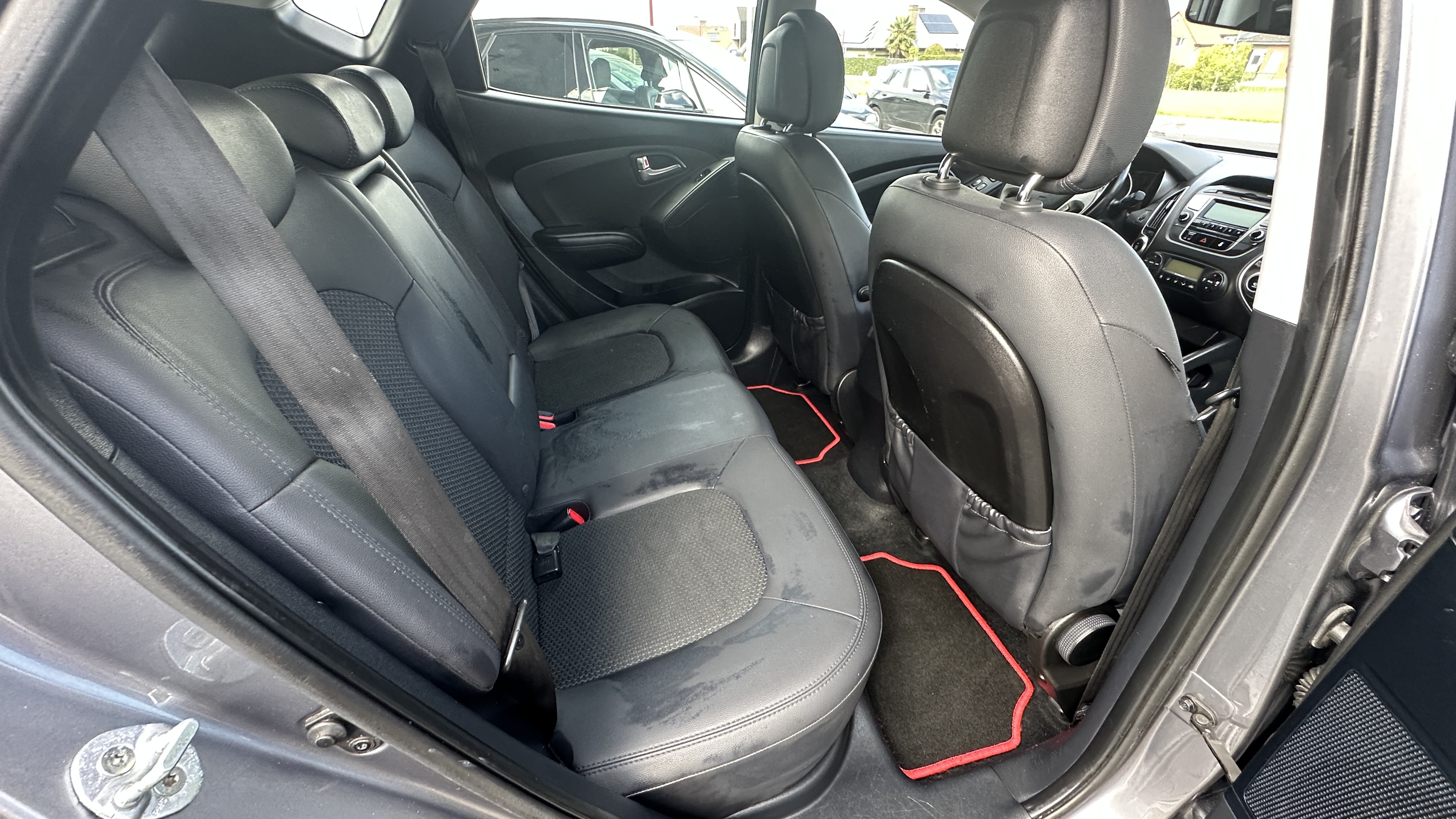 Hyundai Tucson IX35 1.6i 2WD Executive, Airco, Garantie 12 Mois.