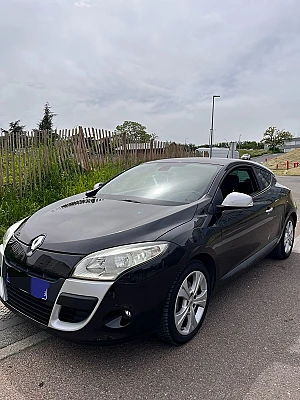Renault Megane III (2) COUPE 1.5 DCI 110 FAP ENERGY DYNAMIQUE ECO2