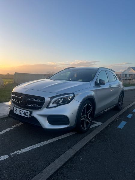 Mercedes-Benz Gla (2) 200 D 7CV SENSATION 7G-DCT