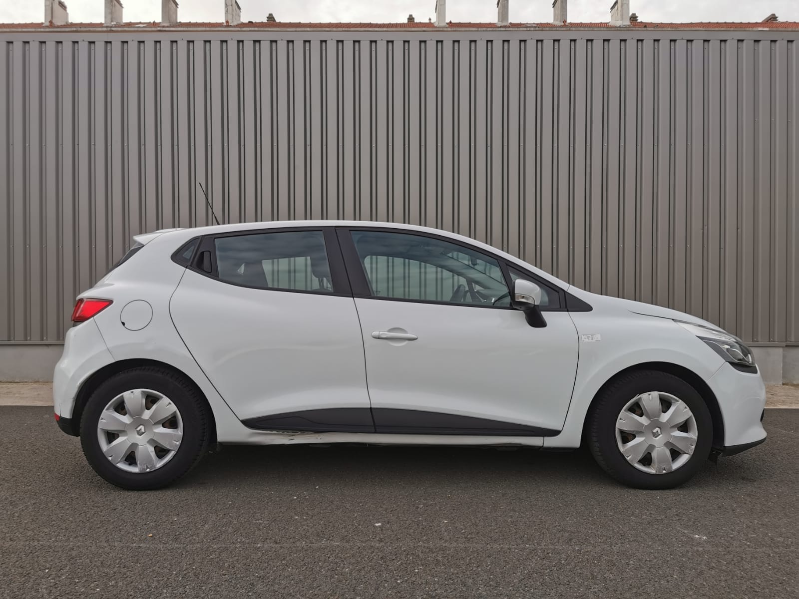 Renault Clio IV (2) 1.5 DCI 75 BUSINESS
