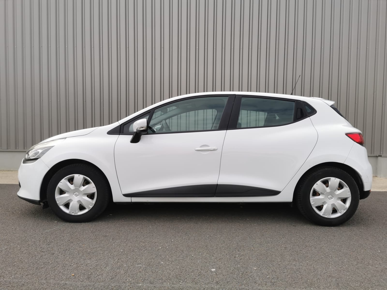 Renault Clio IV (2) 1.5 DCI 75 BUSINESS