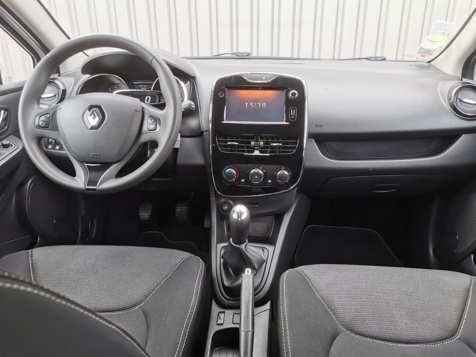 Renault Clio IV (2) 1.5 DCI 75 BUSINESS