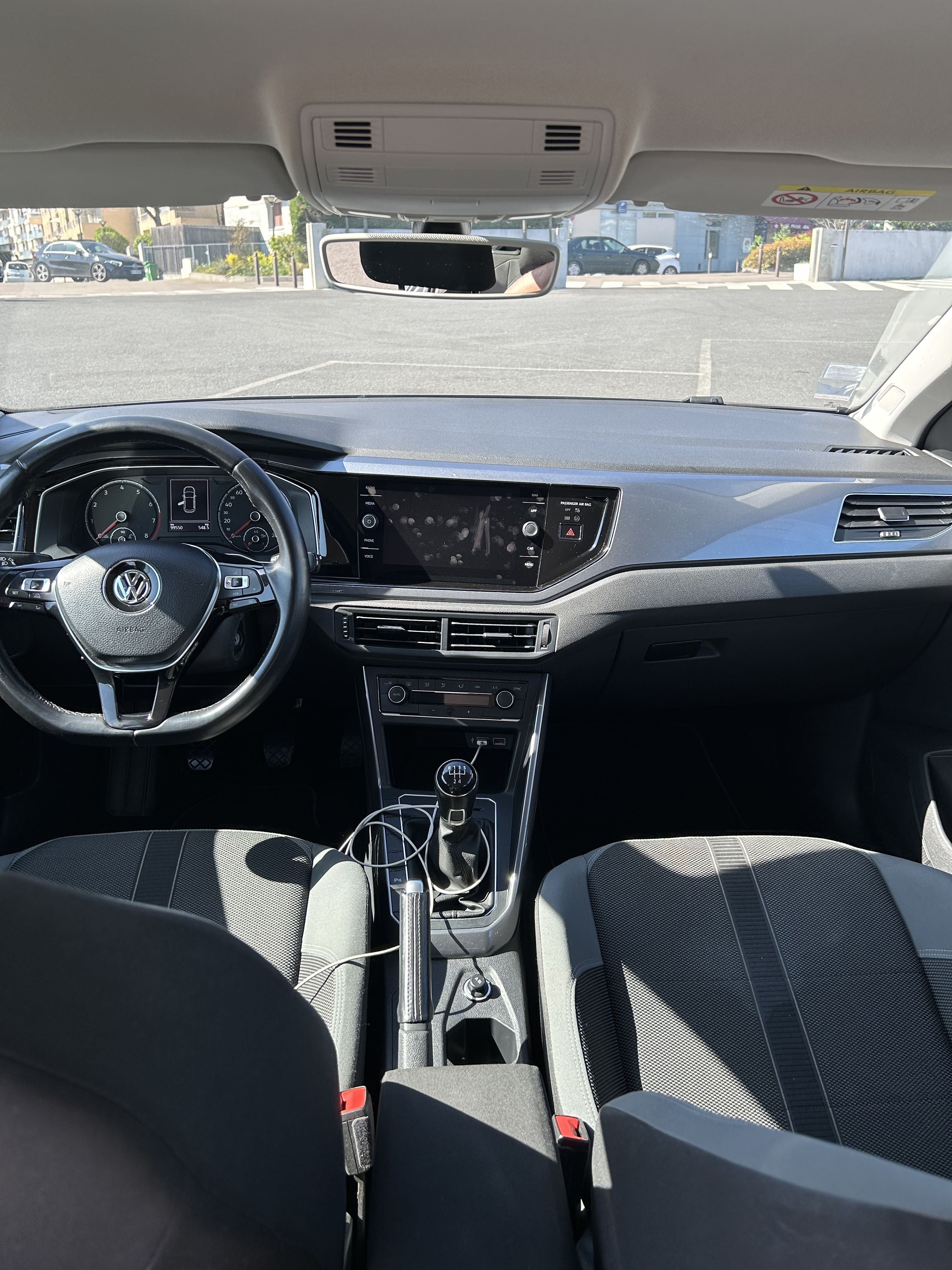 Volkswagen Polo VI 1.0 TSI 95 5CV R-LINE