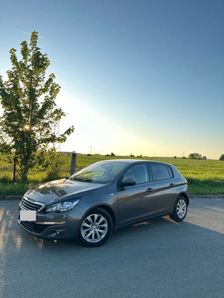 Peugeot 308 II (2) 1.6 BLUEHDI 100 S&amp;S ALLURE