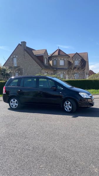 Opel Zafira II (2) 1.7 CDTI 110 FAP ECOFLEX ENJOY