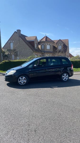 Opel Zafira II (2) 1.7 CDTI 110 FAP ECOFLEX ENJOY